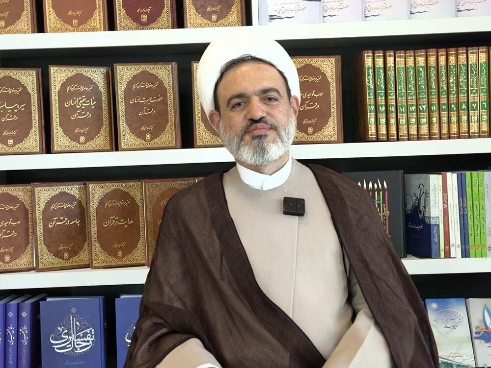 جایگاه حضرت معصومه(س) در روایات / تبدیل قم به مرکز علم و تشیع؛معجزه بانوی کرامت